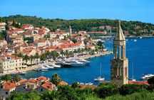 6 Island Hopping & Blue Mysteries: Shared Tour from Split