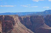 Picnic at East Grand Canyon Tables and Chairs Privided No Crowds
