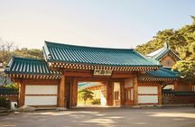 Limited‑Access: Korea’s White House Walking Tour Blue House