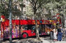 Hop-On Hop-Off Bus Tour in Milan Panoramic Icons Aboard