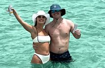 Private 6 Passenger Tiki Cruise to Crab Island