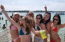 Private 6 Passenger Tiki Cruise to Crab Island