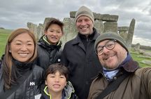 Stonehenge Private Car Tour with Chauffeur and Guide