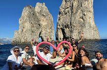 Shared 4 Hours Afternoon Capri Boat Tour: Blue Grotto & Swim 