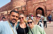 From Delhi: Same Day Taj Mahal Tour By Car