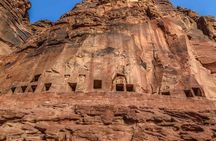 Explore AlUlas Ancient Civilizations Dadan and Jabal Ikmah Tour