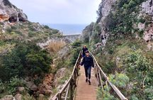 Lecce : 3 hours Hike in Leuca. Trek at the Tip of Puglia