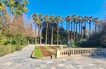 Athens: Explore Anafiotika Plaka and Sandal Shopping Walking Tour
