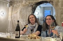 Tasting at Bubble Bliss Champagne Bar