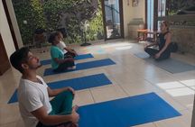 Serene Yoga Escape in Historic Casco Viejo - Everyone Welcome!