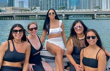 Miami Express Private Boat a 1- Hour Luxury Experience