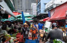 Rickshaw & Hike the Colors of Bangkok jungle