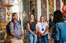 From Paris: Versailles Palace Live Tour with Gardens Access