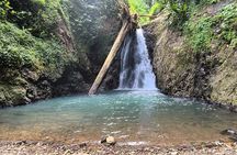Half-Day Hike to the seven sisters waterfalls