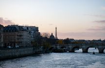 Paris by Night: Evening Walking Tour through the City of Lights