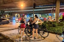 Bangkok Night Bike Tour – Street Food & Thonburi After Dark