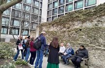 London Historical Tour: Roman Walls to Global Finance