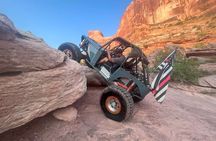 Follow Along and Ride Along Off Road Jeep Tours in Moab Utah