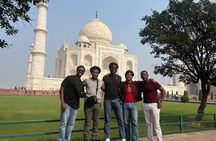 Taj Mahal and Agra Private Tour from Delhi by Car with 5* Lunch