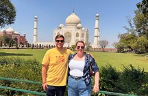 From Delhi: Private 2-Day Taj Mahal, Agra Fort & Fatehpur Sikri