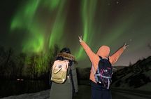 Tromsø: Northern Lights Adventure with Free Photos