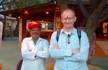 Private Day Tour of Jaipur with a Guide and Including Lunch