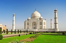 Taj Mahal Agra Fort and Fatehpur Sikri Guided City Tour