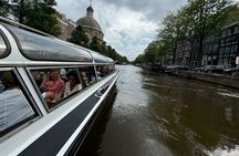 Amsterdam Classic Canal Cruise with Live Guide and Open Bar