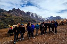 Exploring Rainbow Mountain and the Red Valley