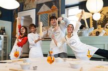 Enjoy Spritz and Pasta Making in Piazza Navona