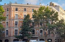 Private Customizable Tour with your Local Friend in Barcelona