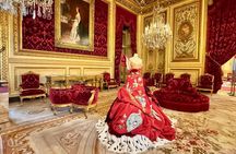 Louvre Fashion Exhibit Private Guided Tour with Priority Access