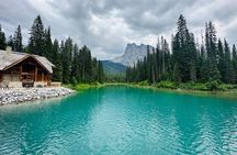 Explore Lake Louise, Moraine Lake & Johnston Canyon in a day!