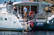 Athens Private Cruise with Meal, Open Bar & Transfer