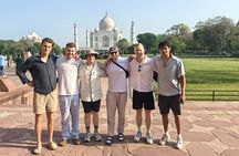 Agra: Skip the Line Taj Mahal and Agra Fort Private Tour