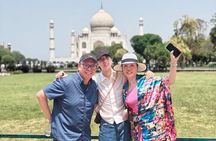 Agra: Skip the Line Taj Mahal and Agra Fort Private Tour