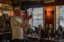 Edinburgh: Whisky Tasting with Storytelling in a Historic Pub