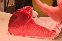 Behind the Scenes Toyosu Fish Market Tour & Luxury Sushi Lunch