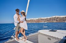 Santorini: Full Day Catamaran Cruise with BBQ Fresh Fish & Drinks