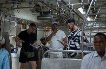 Mumbai Street Food & Temple Tour: Hidden Markets & Night Bazaar