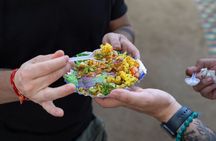 Mumbai Street Food & Night Market Tour with Local Guide