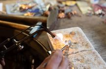 Forge your own wedding rings or friendship rings in Tuscany