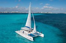 Isla Mujeres Playa Norte Giant Catamaran from Cancun Non Drowsy