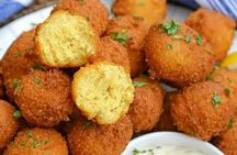 PRIVATE GROUP! Charleston's Best Food Tour - Tastes Through Time