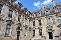 Visit and Discover Paris Le Marais 