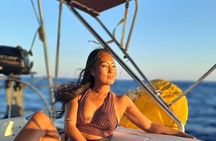 Cruise Excursion with Open Bar and Snacks in Barcelona