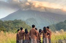 Best of Yogyakarta: Merapi Jeep Adventure and Museum Date