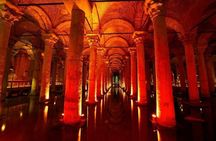 Private Guided Tour Hagia Sophia, Cistern, Topkapi and Bazaar
