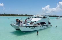 Isla Saona Private Full-Day Catamaran Experience