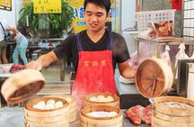Taipei Street Food & Night Market Tour with a Local: Private & Custom 